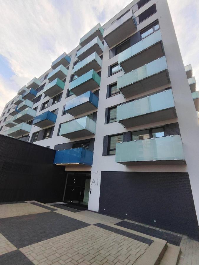 Yarn - Brand New - Free Parking - Balcony With City View - Central Shopping Mall 브라티슬라바 외부 사진