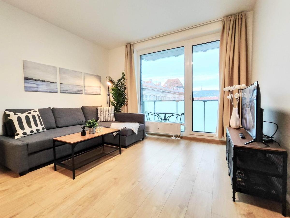 Yarn - Brand New - Free Parking - Balcony With City View - Central Shopping Mall 브라티슬라바 외부 사진